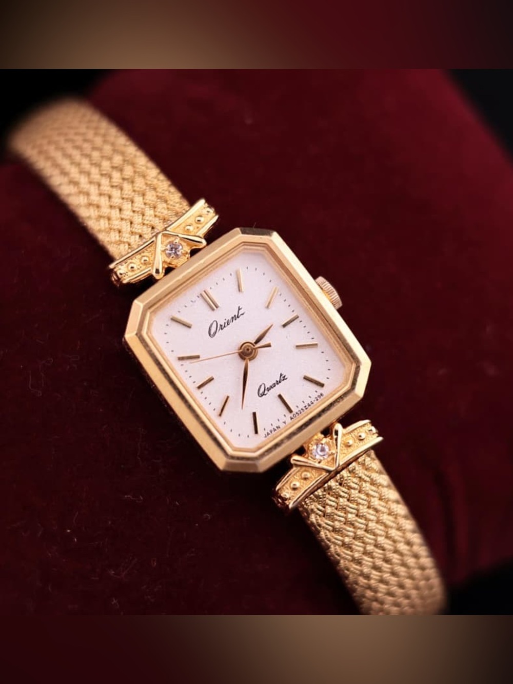 Vintage 1990s Orient Quartz D85535-40 Women’s Watch